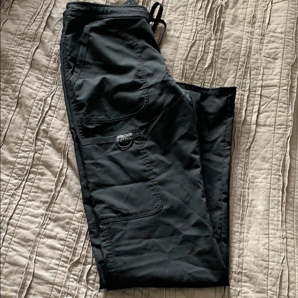 Cherokee Workwear Revolution Cargo Scrubs (tall)